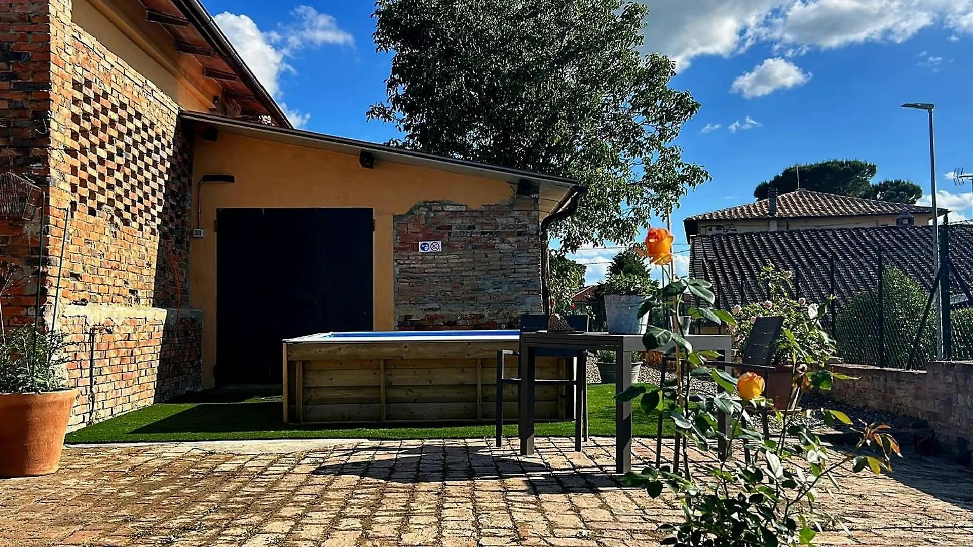 Siena Podere Rural Chic W Private Garden & Parking Apartment