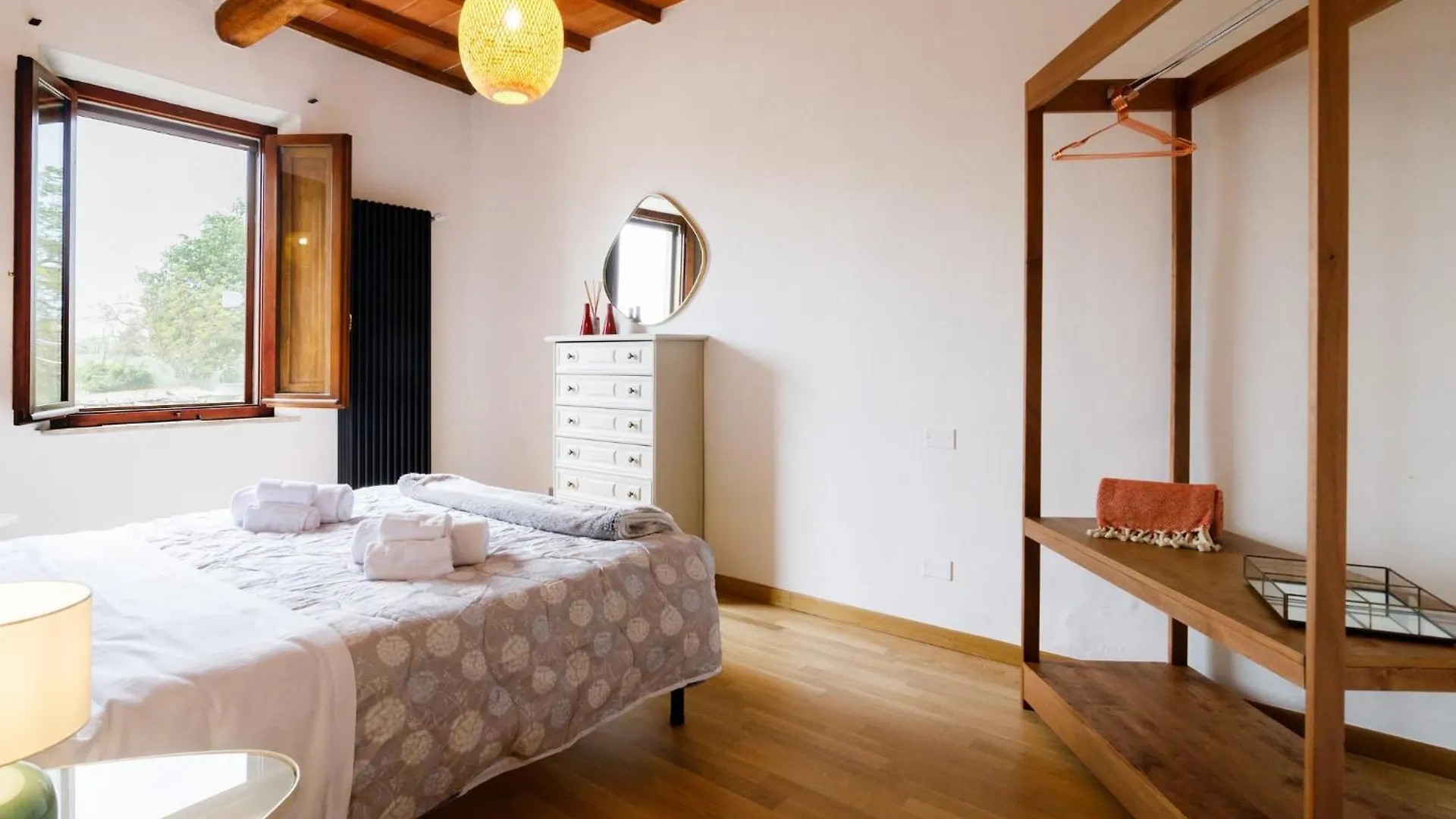 Siena Podere Rural Chic W Private Garden & Parking