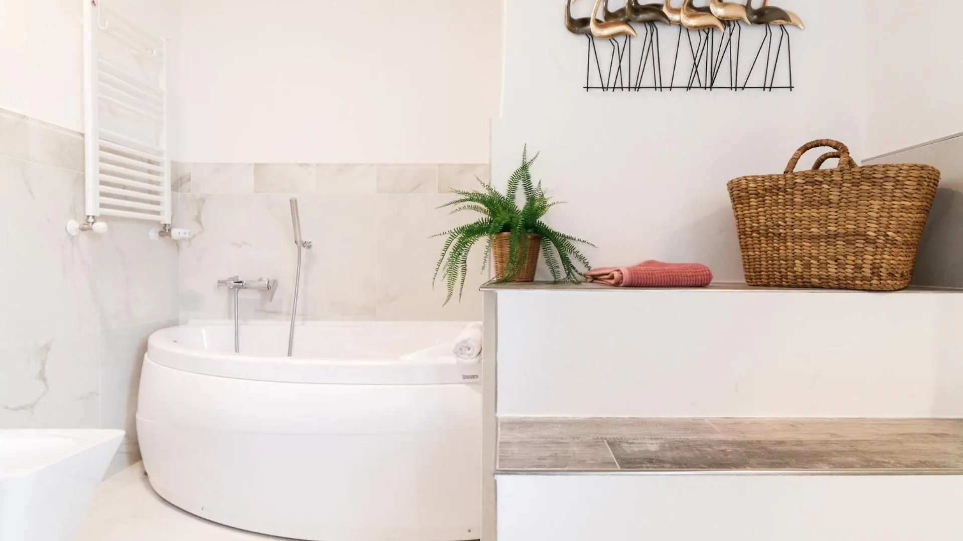 Apartment Siena Podere Rural Chic W Private Garden & Parking