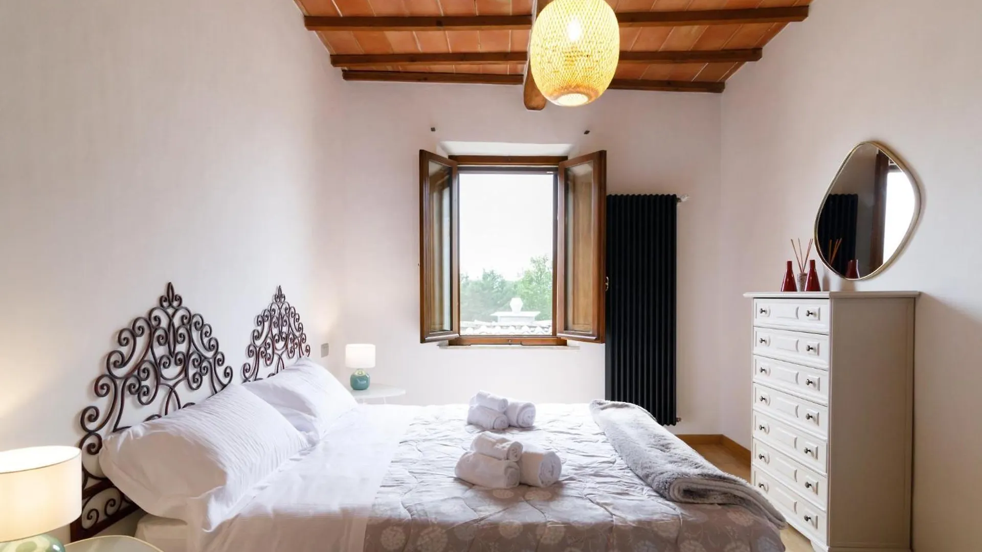 Siena Podere Rural Chic W Private Garden & Parking