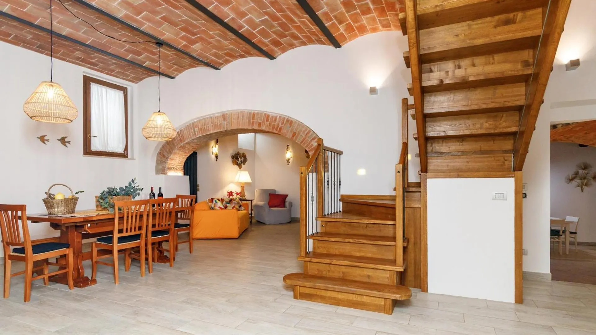 Apartment Siena Podere Rural Chic W Private Garden & Parking