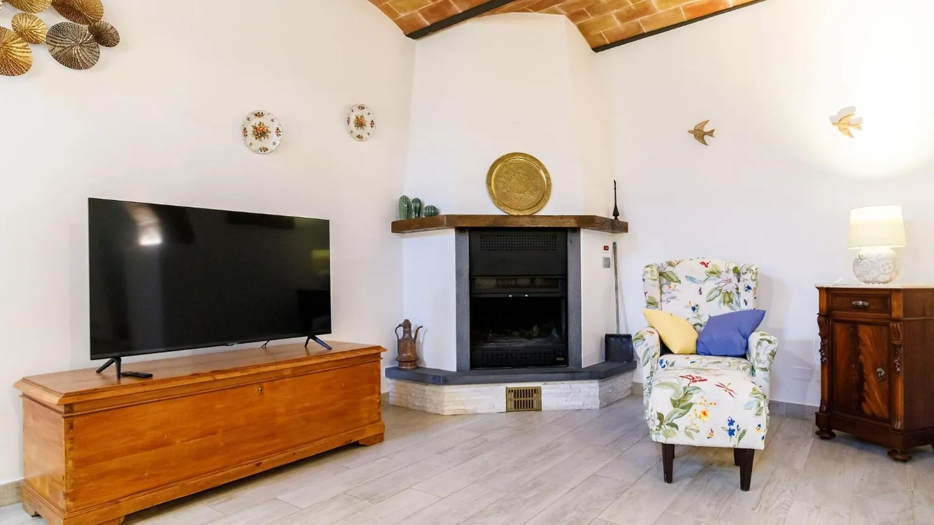 Siena Podere Rural Chic W Private Garden & Parking 0*,  Italy