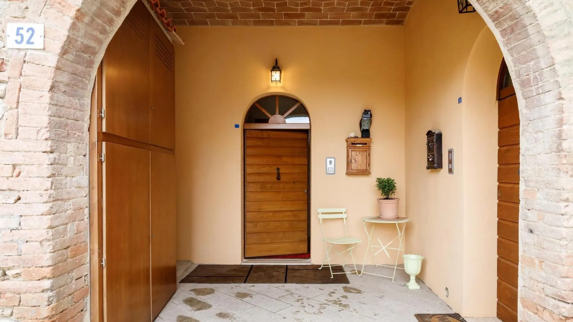 Apartment Siena Podere Rural Chic W Private Garden & Parking Italy