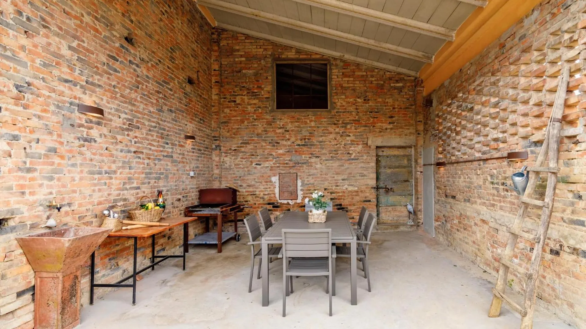 Apartment Siena Podere Rural Chic W Private Garden & Parking